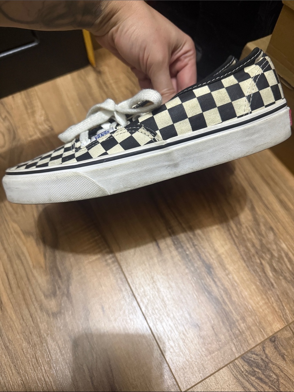 Vans Checkerboard Low-Top Sneakers - Black & Cream - Picture 3 of 6